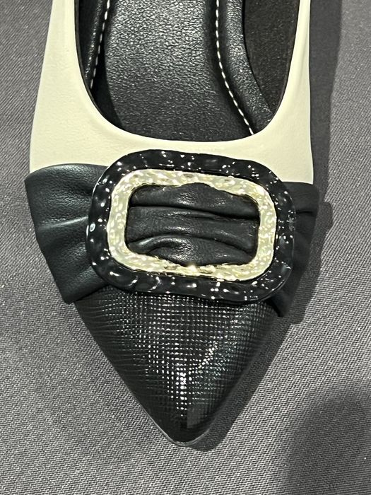 Sapatos Piccadilly novos