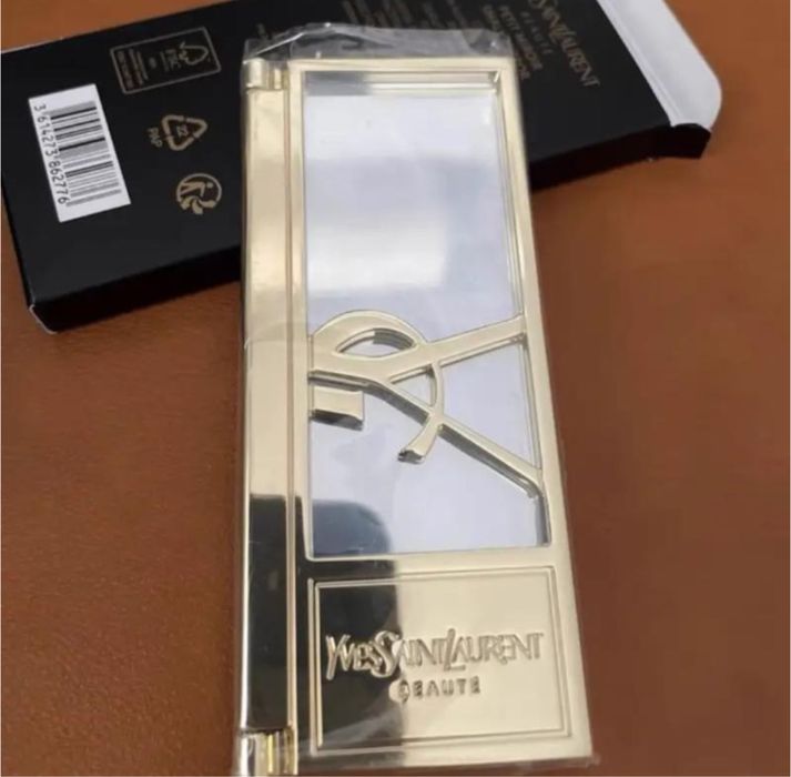 Дзеркальце кишенькове ysl