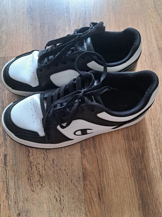Buty Champion młodzieżowe rozmiar 39