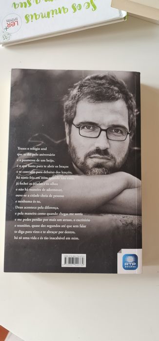 2 livros Pedro Chagas Freitas