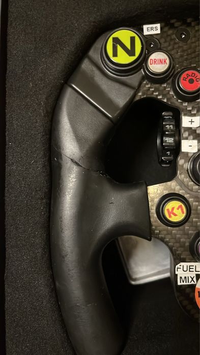 Volante  F1 Thrustmaster SF1000
