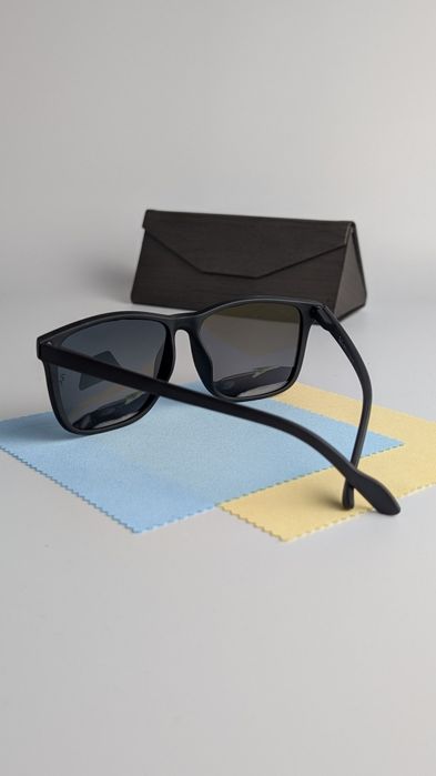 Стильні сонцезахисні окуляри Ray Ban