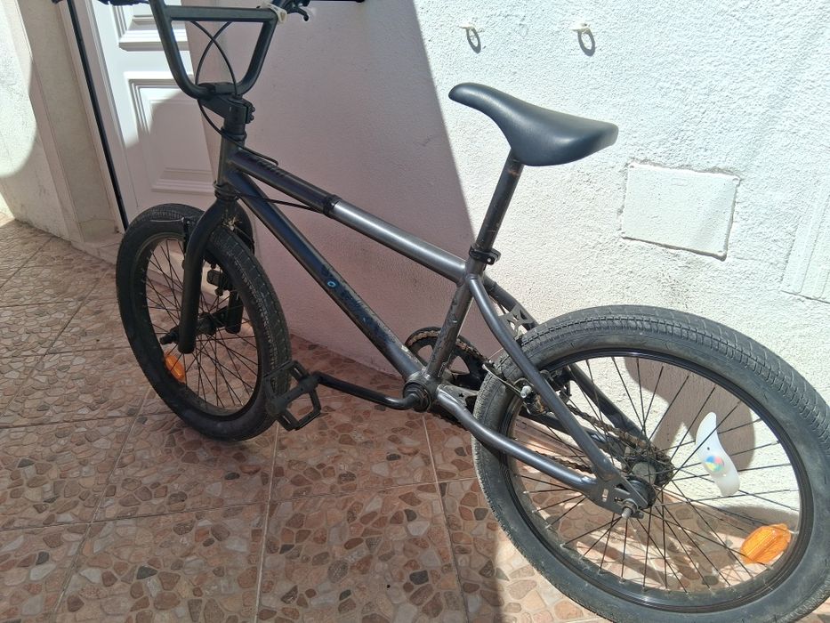Bicicleta de criança bmx