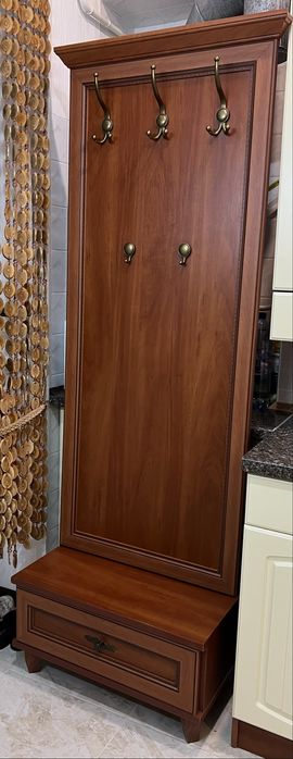 Продам в идеальном состоянии прихожую