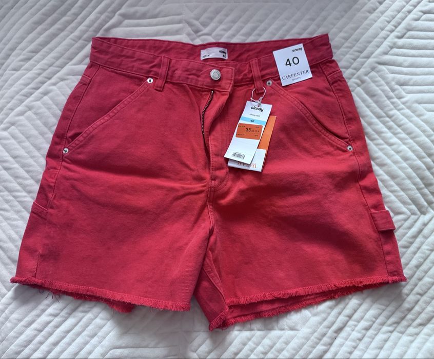 Szorty koralowe nowe r. 40