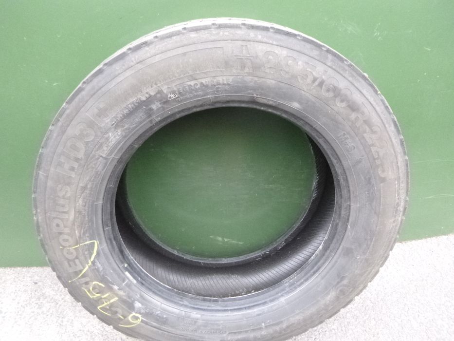 295/60R22,5 Continental BIEŻNIKOWANA opony ciężarowe 1 szt