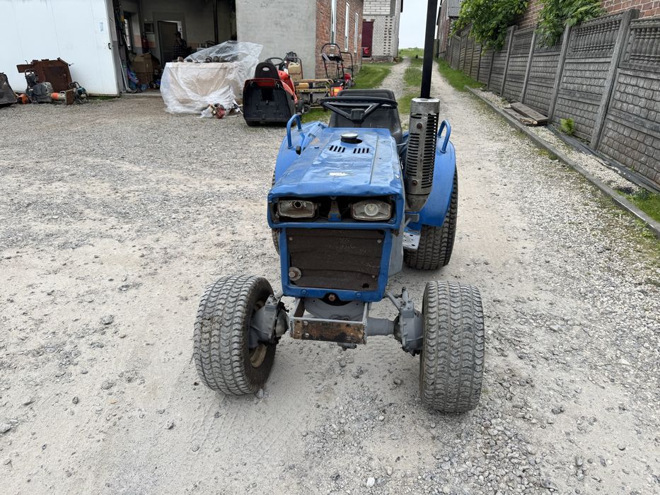 Traktorek, mini traktorek, kompakt Iseki 2160