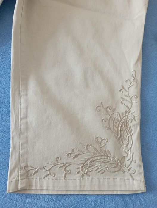 Spodnie letnie damskie rozm.44/46 ; pas88 cm
