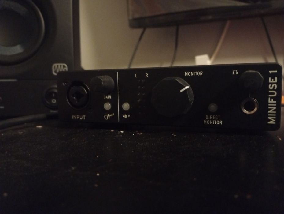 Arturia MiniFuse 1 Black com garantia
19