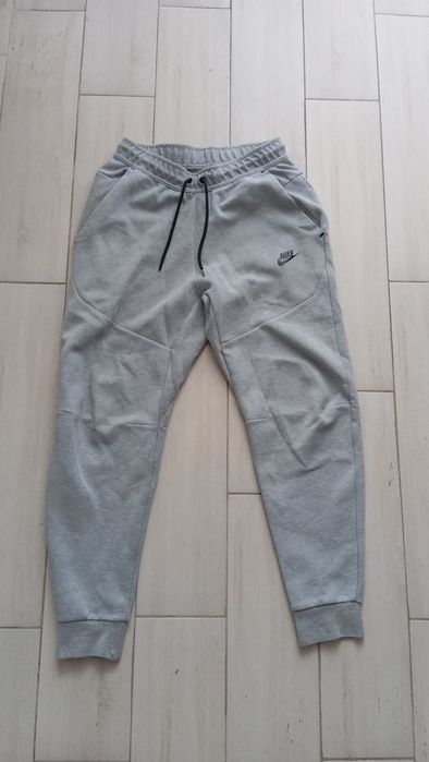Штани nike tech fleece
