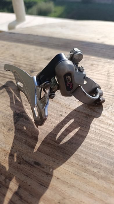 Desviador dianteiro Shimano FD-CT20 triplo