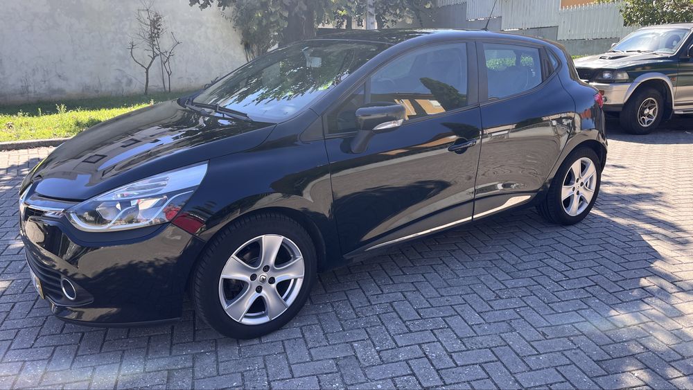 Renault Clio 1.5 Dci - NEGOCIÁVEL - muito bom estado, sem acidentes, um unico proprietário