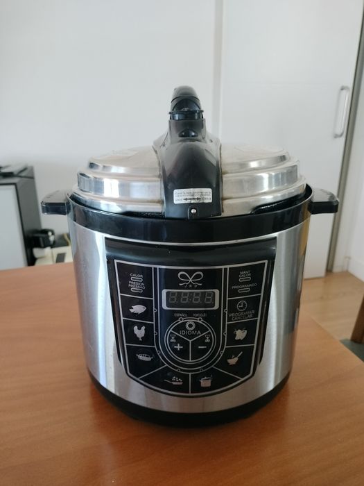 Panela elétrica  multifunções