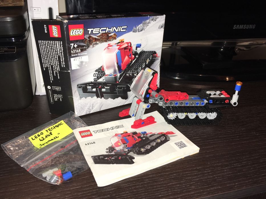 LEGO Technic 42148 Snow Groomer Pług Ratrak Skuter KOMPLET