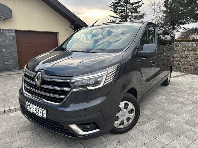 RENAULT TRAFIC 2.0 DCI Long  9 osób / navigacja/hak/pdc/led