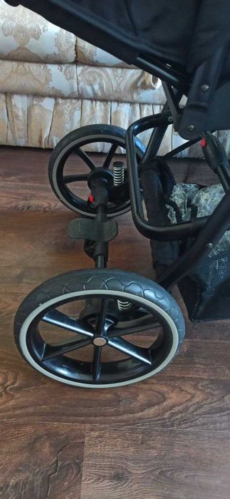 Коляска 2 в 1 Riko Swift Premium 13 Carbon