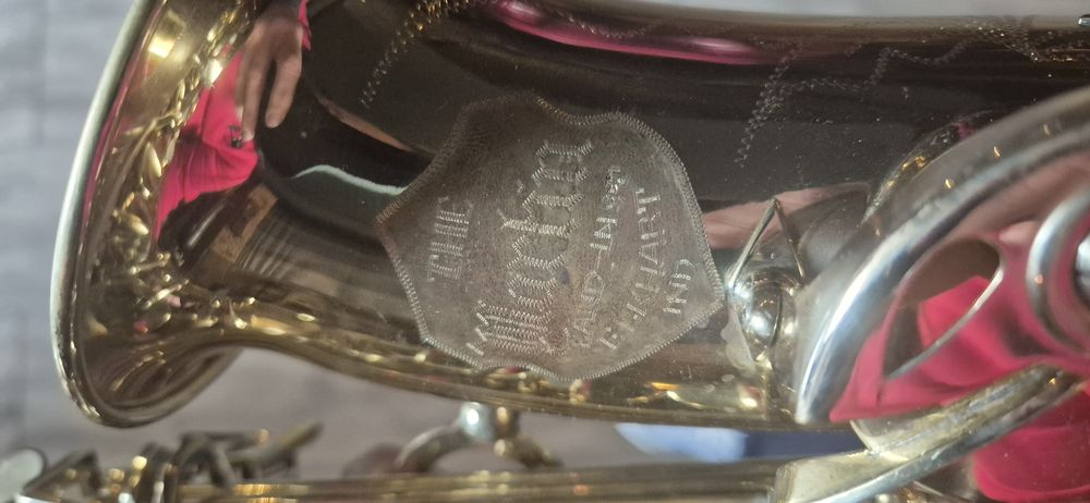 Саксофон альт Mendini by Cecilio + кейс