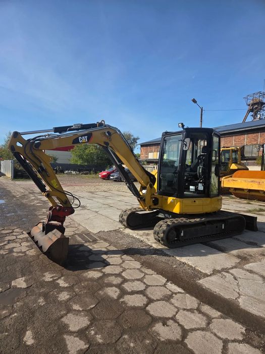 Caterpillar 305 E2  koparka gasienicowa CAT 1900 mtg stan bardzo dobry