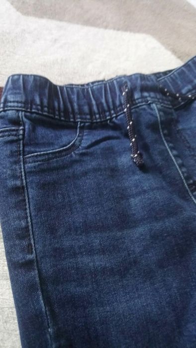 Джинси 92-98 на хлопчика чи на дівчинку