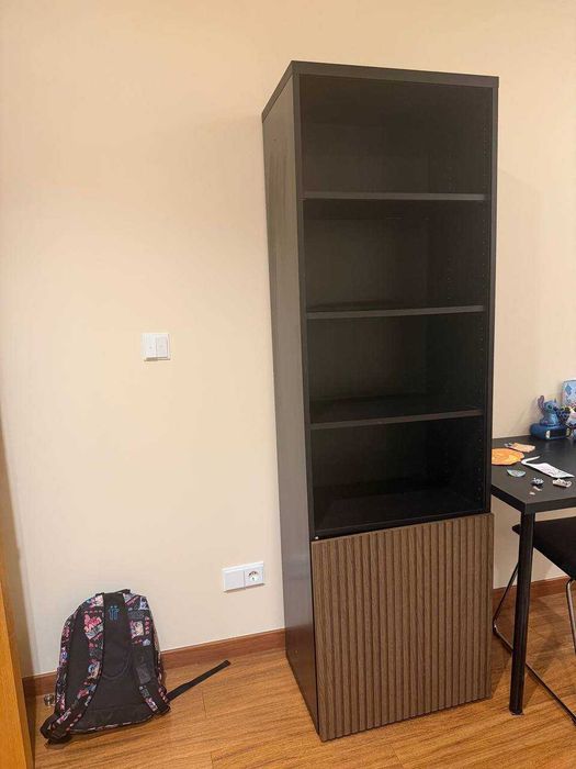 Armários IKEA BESTÅ como novos — 65€ cada