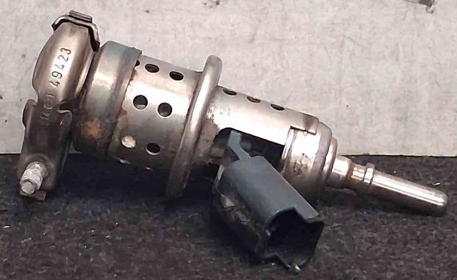 Injetor de Adblue 9813930180 - CITROËN C3 III