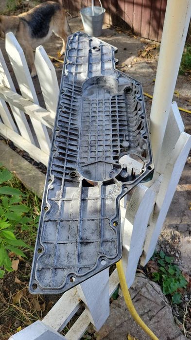 Крышка теплообменника Volvo FH12