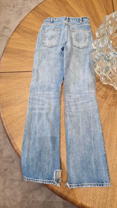 Продам прямі джинси Zara