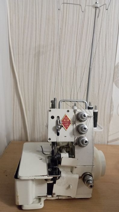 Оверлок FN2-7D, тринитковий: 2 500 грн. - Швейные машины и