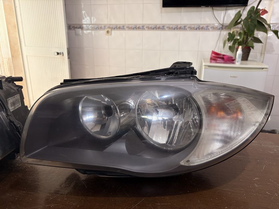 Farois Bmw 123d (E82) 2008 originais