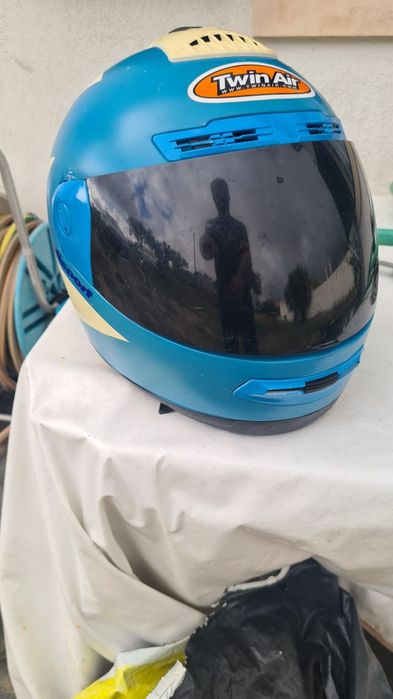 Capacete fechado mota