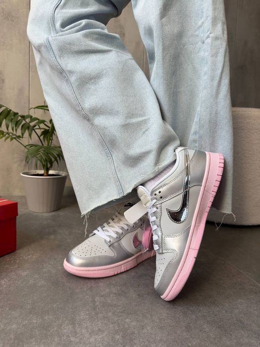 Кросівки Nike Dunk Low LX Metallic Silver Pink Foam жіночі кросівки найк сб данк