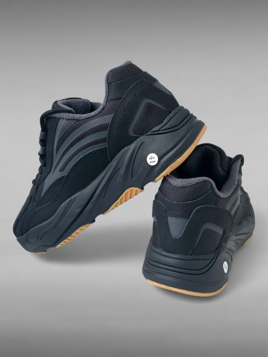 Чоловічі термо кросівки Adidas Yeezy Boost 700 V2 (Cordura/Шкіра)