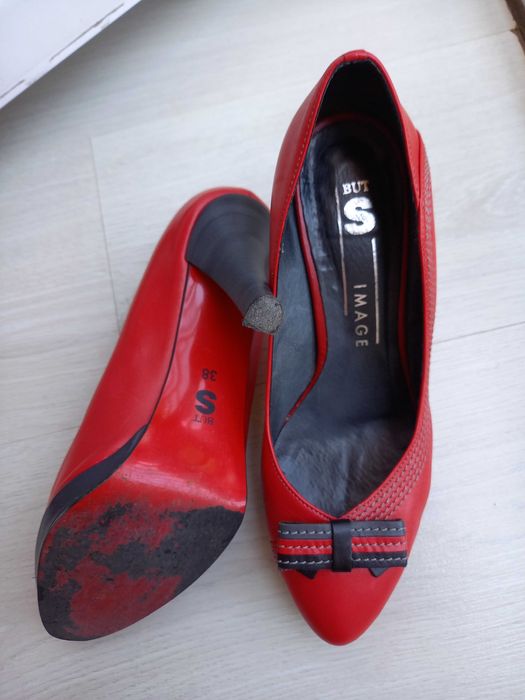 Buty pantofle szpilki