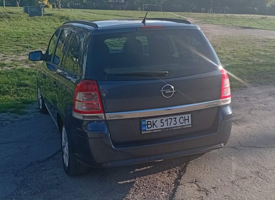 Продам автомобіль