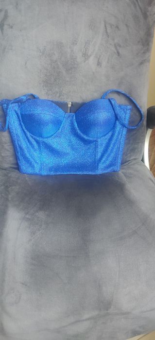 Продам очень красивый корсет