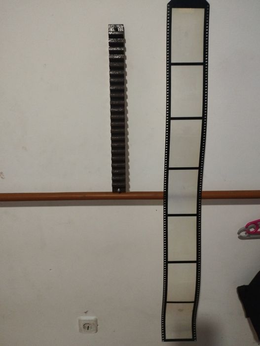 Moldura e suporte de CD64298008436611120