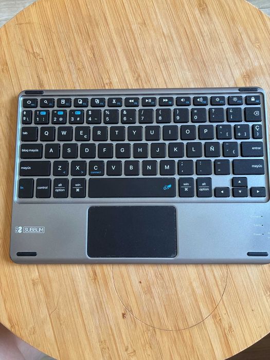 Teclado Bluetooth Subblim com Touchpad64752032608898120