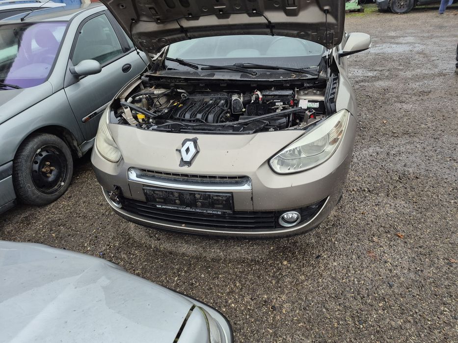 Двері Renault Fluence
