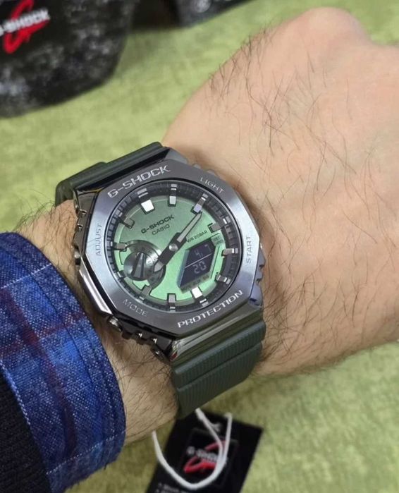 Оригинал Casio G-shock GM-2100B-3A