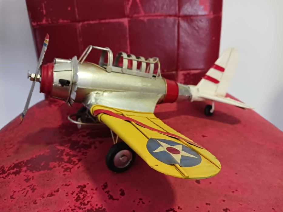 Avião decorativo
