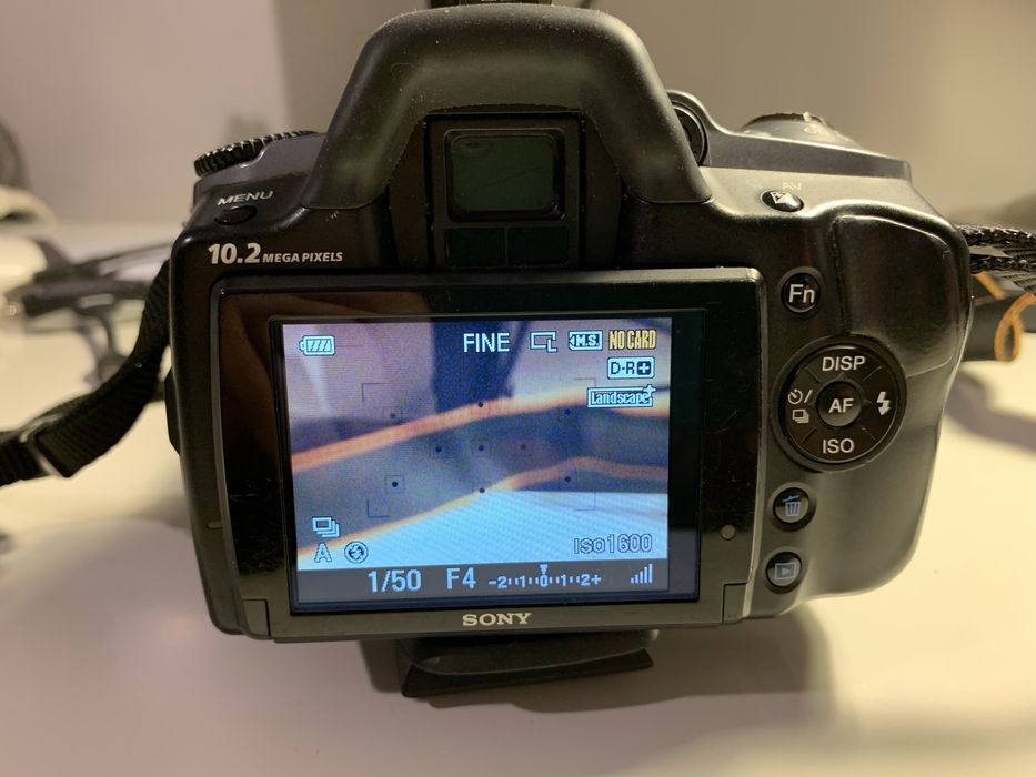 Sony A330-solidna lustrzanka w dobrym stanie! Idealna na start i nie t