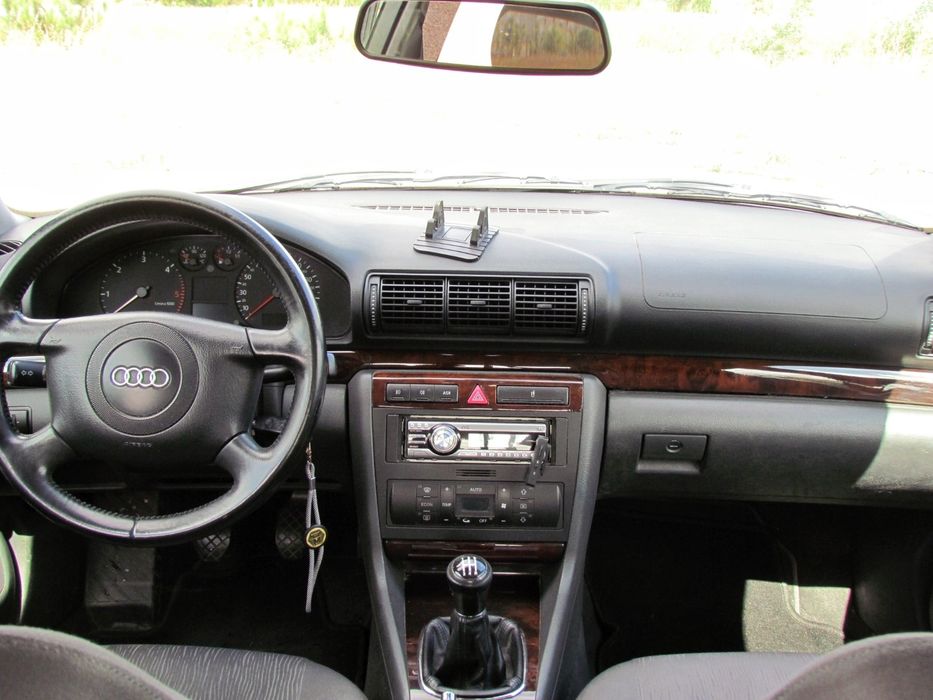 Audi A4 B5 sedan 115Cv