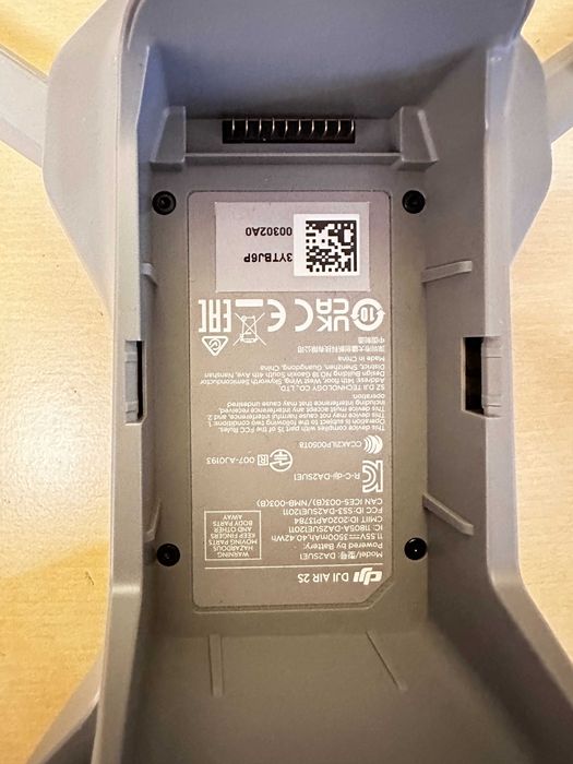 DJI Air 2S Fly More combo + Kontroler DJI Smart Controller