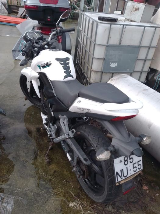 Para despachar tenho uma Sym wolf 125cc