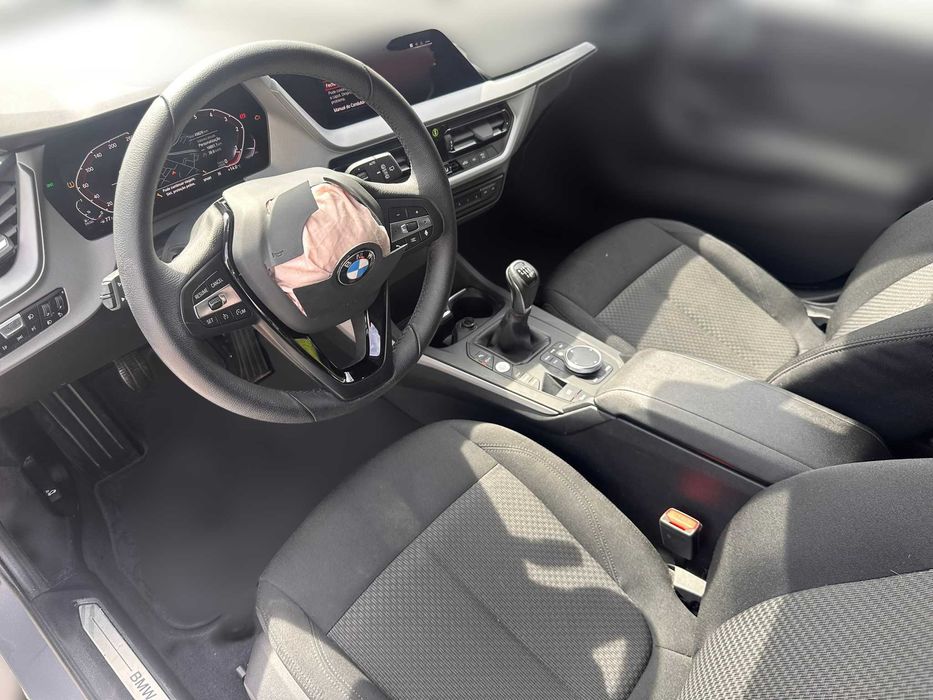 BMW 1 Hatchback (F40) 116 d Salvado