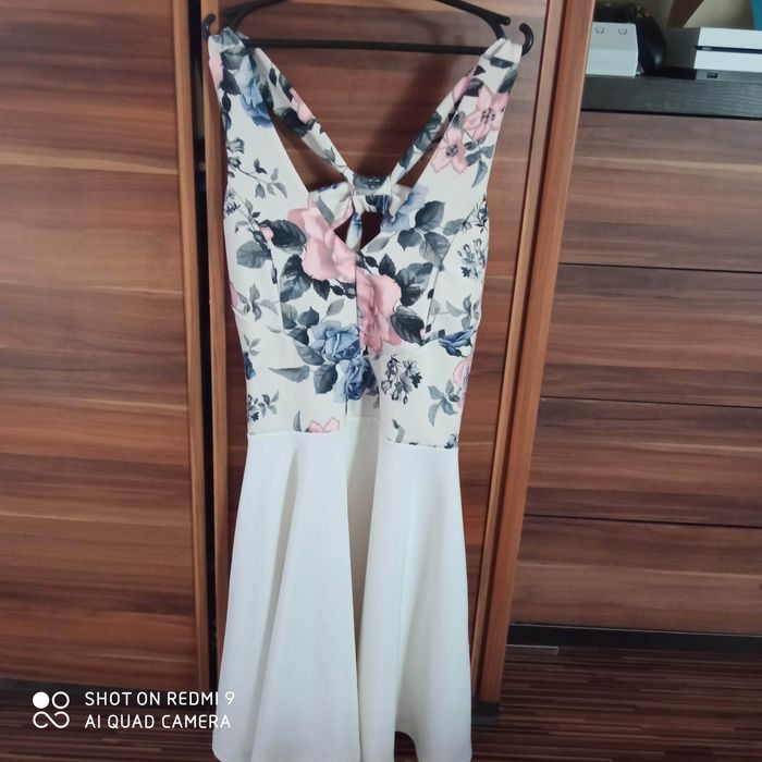 Sukienka koktajlowa rozmiar 36