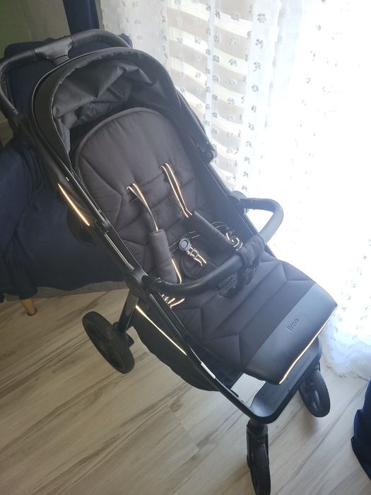 Carrello Bravo Plus 2023 – spacerówka w bardzo dobrym stanie