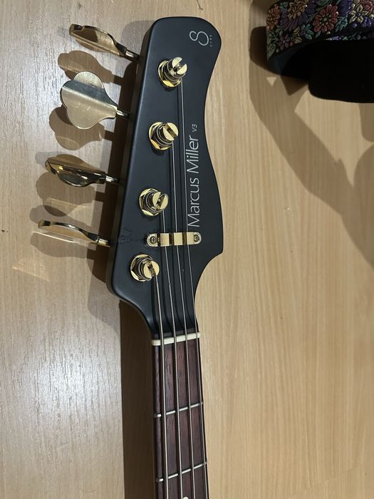 Baixo Jazz Bass Marcus Miller v3