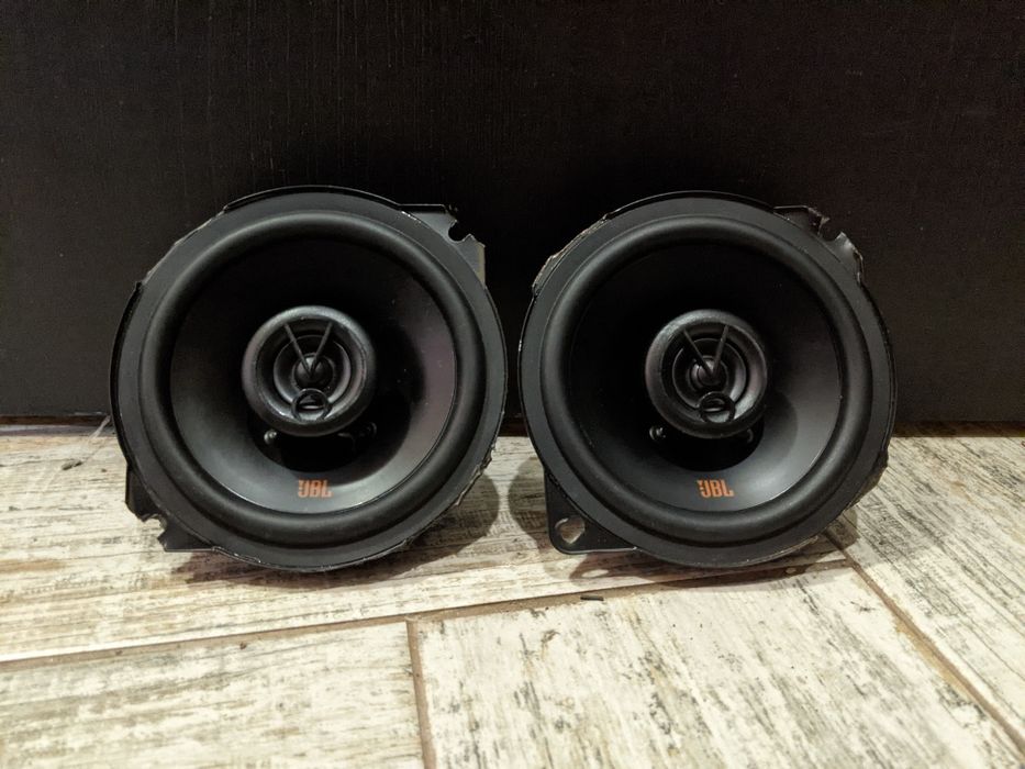 JBL Stage2 524, 13-е динамики в авто.