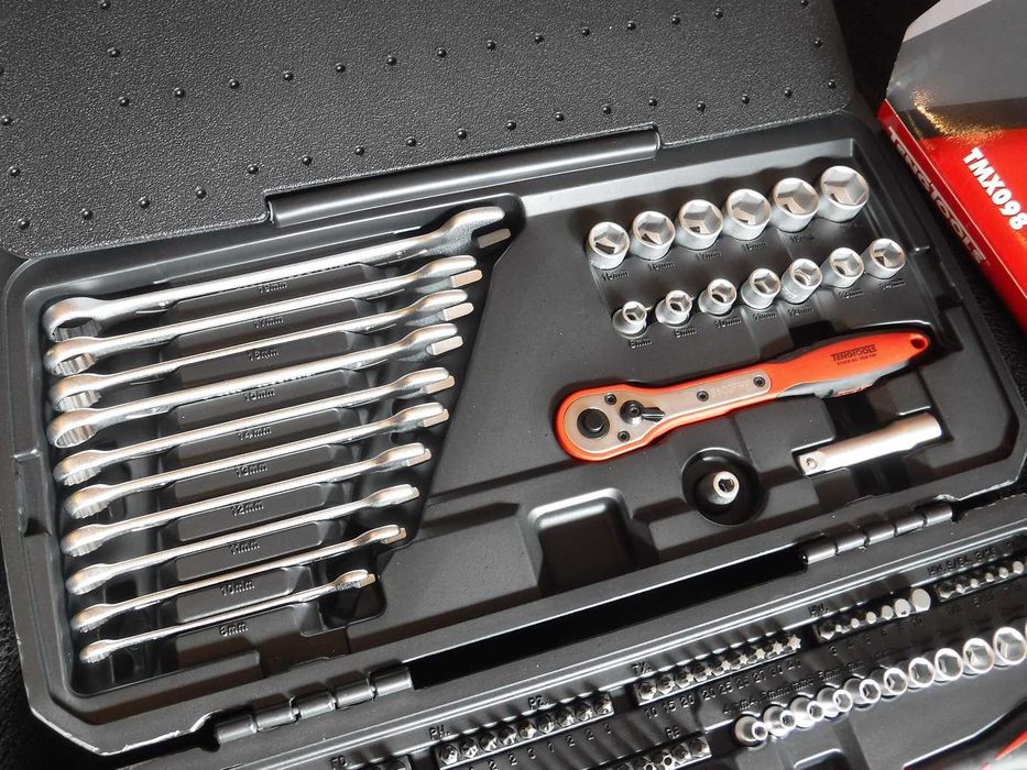 Zestaw narzędzi Teng Tools TMX098   - 98-częściowy